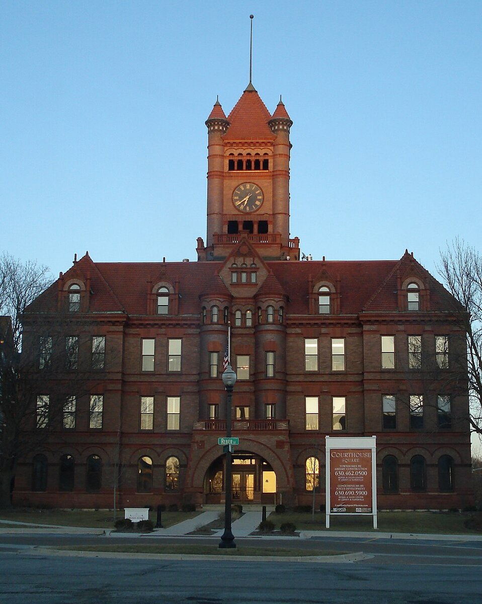 Warrenville, IL - Wheaton (Illinois) – Wikipédia, a enciclopédia livre